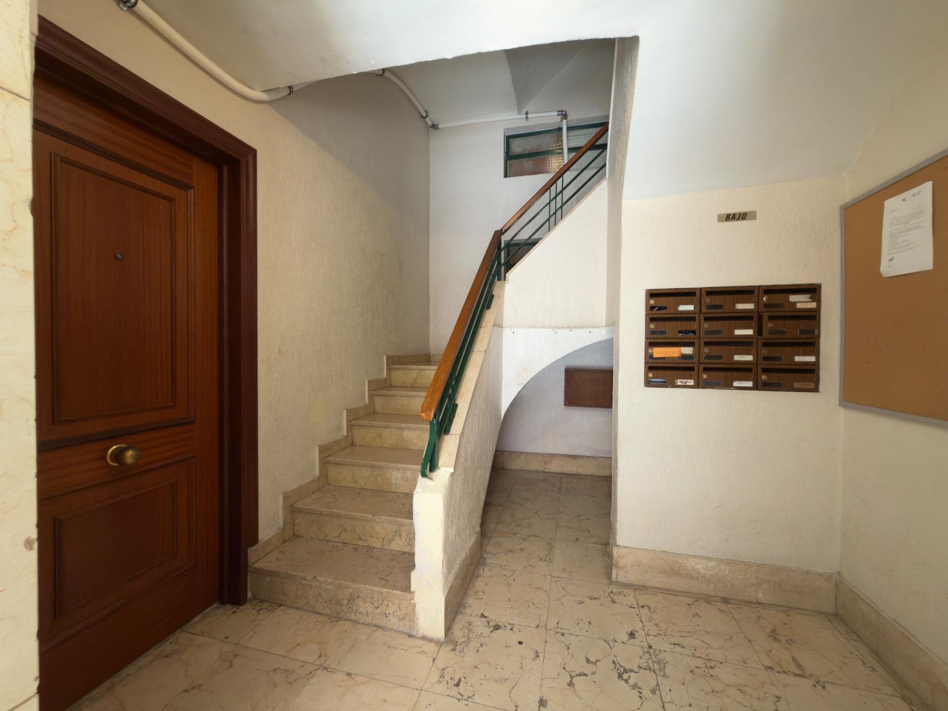 Apartamento en Alicante, España 4 dormitorios, 101 m2 No. 192267