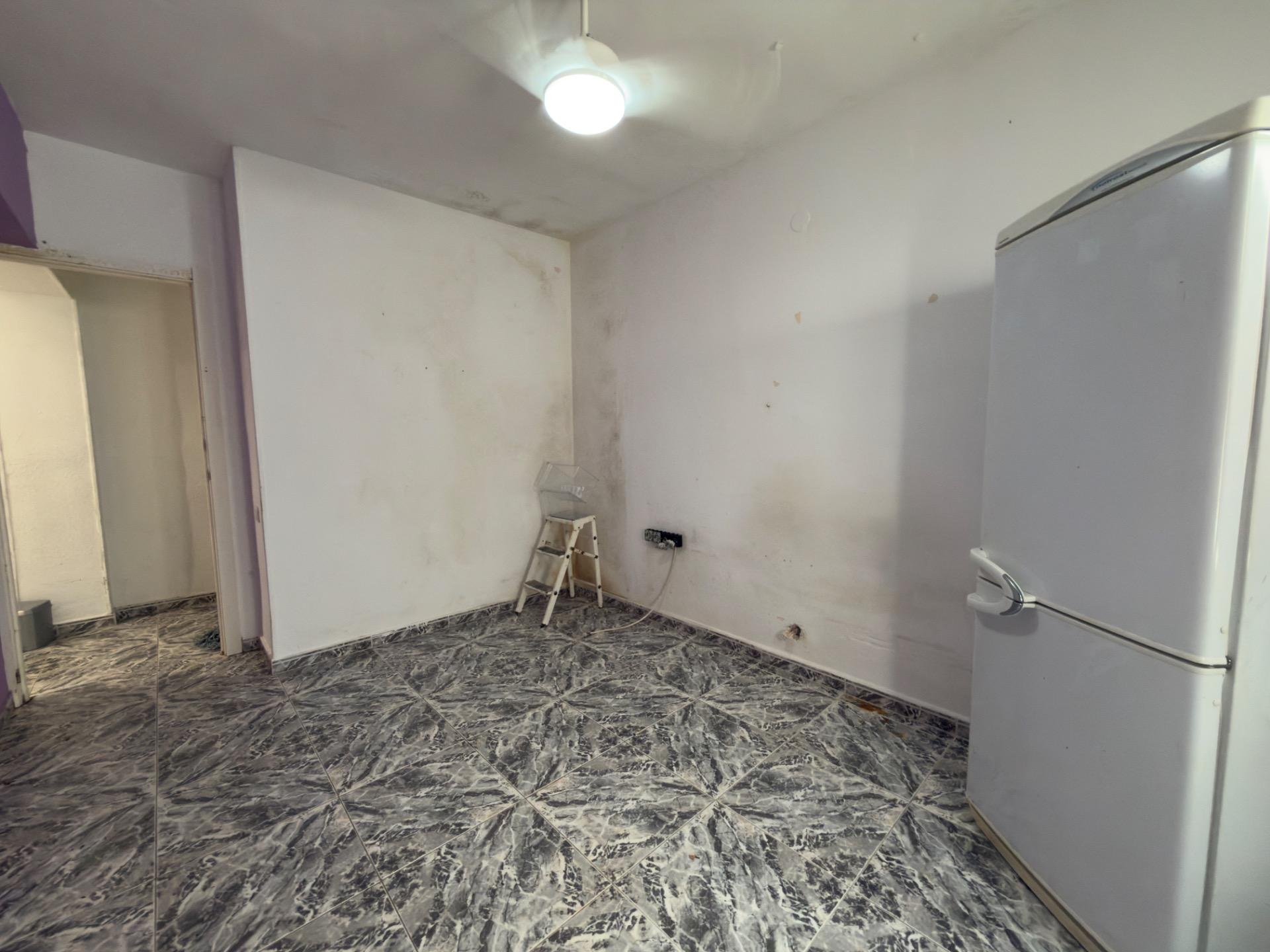 Apartamento en Alicante, España 4 dormitorios, 101 m2 No. 192267