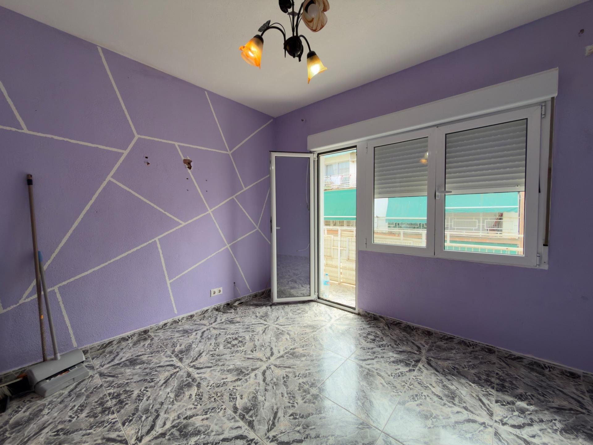Apartamento en Alicante, España 4 dormitorios, 101 m2 No. 192267