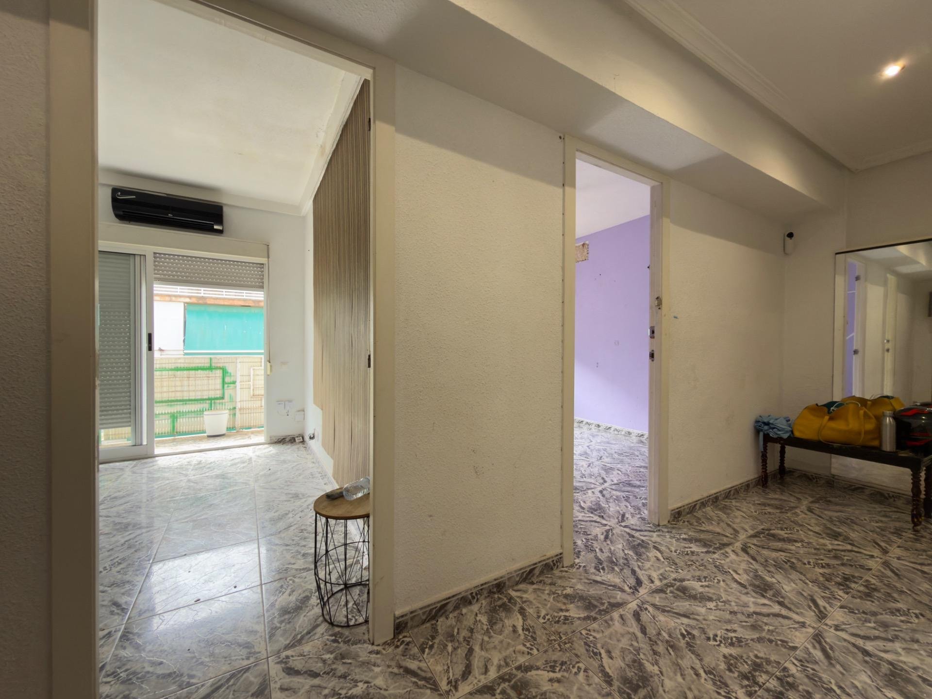 Apartamento en Alicante, España 4 dormitorios, 101 m2 No. 192267
