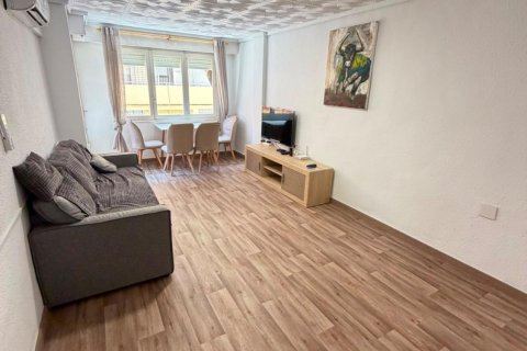 Apartment in Torrevieja, Alicante, Spain 3 bedrooms, 100 sq.m. No. 192271