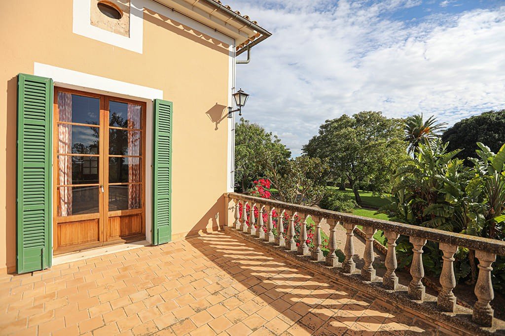 Gewerbeimmobilien in Llucmajor, Mallorca, Spanien 20 Schlafzimmer, 2000 m2 Nr. 147940