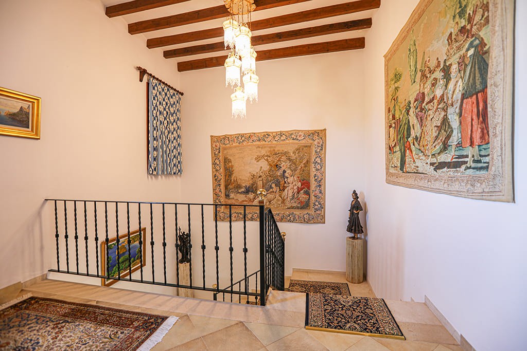 Gewerbeimmobilien in Llucmajor, Mallorca, Spanien 20 Schlafzimmer, 2000 m2 Nr. 147940