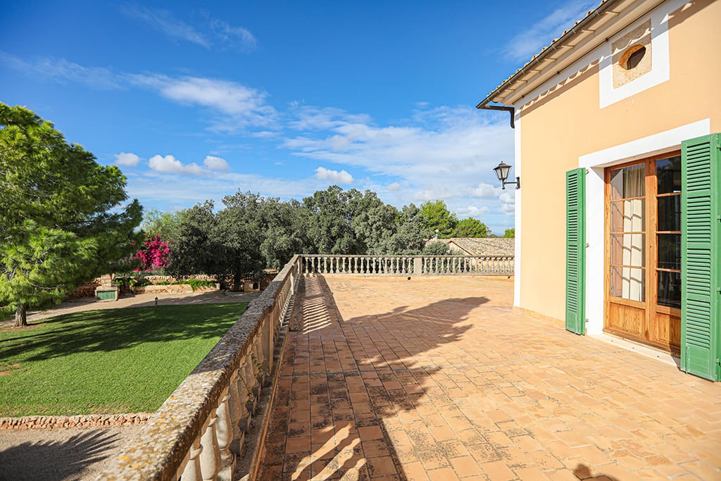 Gewerbeimmobilien in Llucmajor, Mallorca, Spanien 20 Schlafzimmer, 2000 m2 Nr. 147940