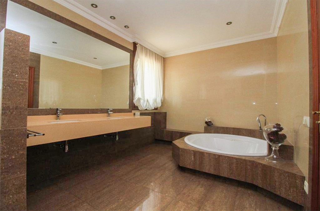 Villa in Costa De La Calma, Mallorca, Spanien 4 Schlafzimmer, 350 m2 Nr. 147944