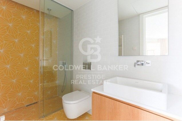 Apartment in Barcelona, Spain 2 bedrooms, 174 sq.m. No. 160397
