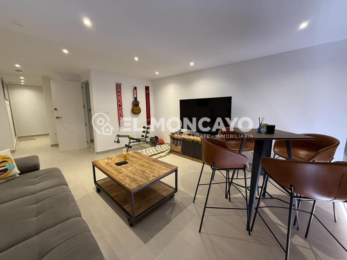 House à Rojales, Alicante, Espagne 3 chambres, 201 m2 No. 112871