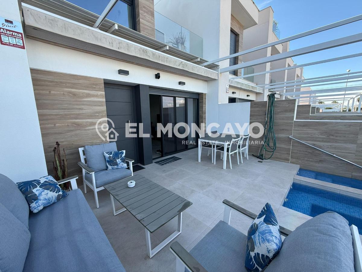 House à Rojales, Alicante, Espagne 3 chambres, 201 m2 No. 112871