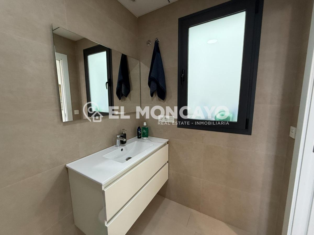 House à Rojales, Alicante, Espagne 3 chambres, 201 m2 No. 112871