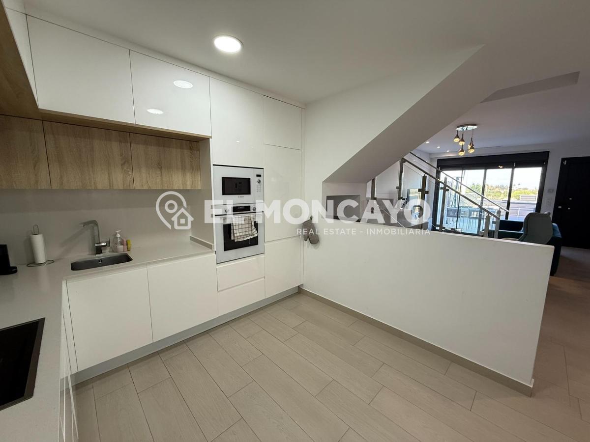 House à Rojales, Alicante, Espagne 3 chambres, 201 m2 No. 112871
