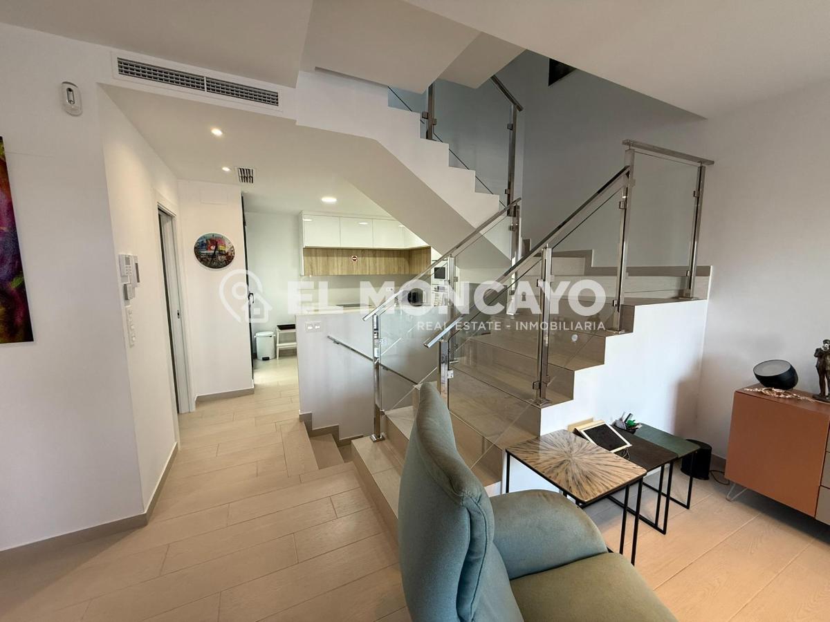 House à Rojales, Alicante, Espagne 3 chambres, 201 m2 No. 112871