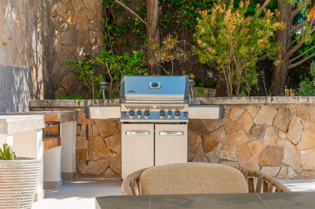 Huvila Costa D'en Blanes, Mallorca, Espanja 4 makuuhuonetta, 418 m2 No. 143479