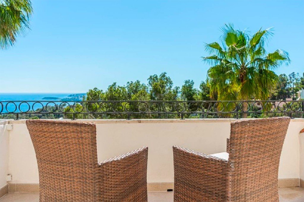 Huvila Costa D'en Blanes, Mallorca, Espanja 4 makuuhuonetta, 418 m2 No. 143479