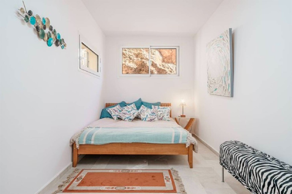 Huvila Costa D'en Blanes, Mallorca, Espanja 4 makuuhuonetta, 418 m2 No. 143479