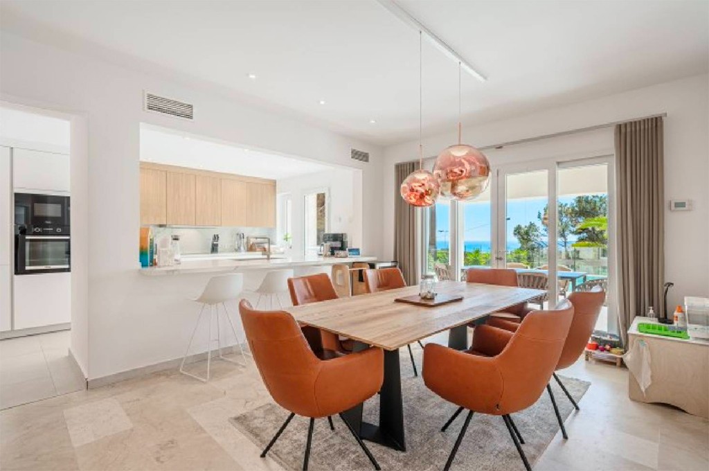Huvila Costa D'en Blanes, Mallorca, Espanja 4 makuuhuonetta, 418 m2 No. 143479