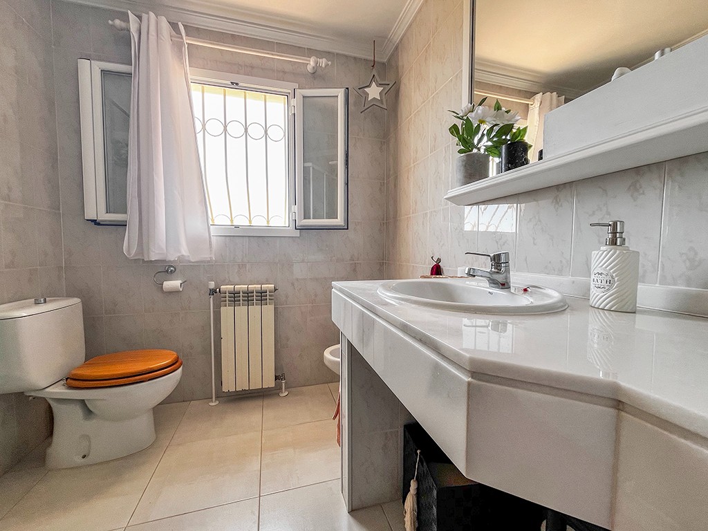 Вилла в Коста Де Ла Кальма, Майорка, Испания 5 спален, 434м2 №143480
