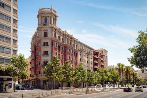 Hus i Palma de Majorca, Mallorca, Spanien 2257 kvm. Nr. 168140