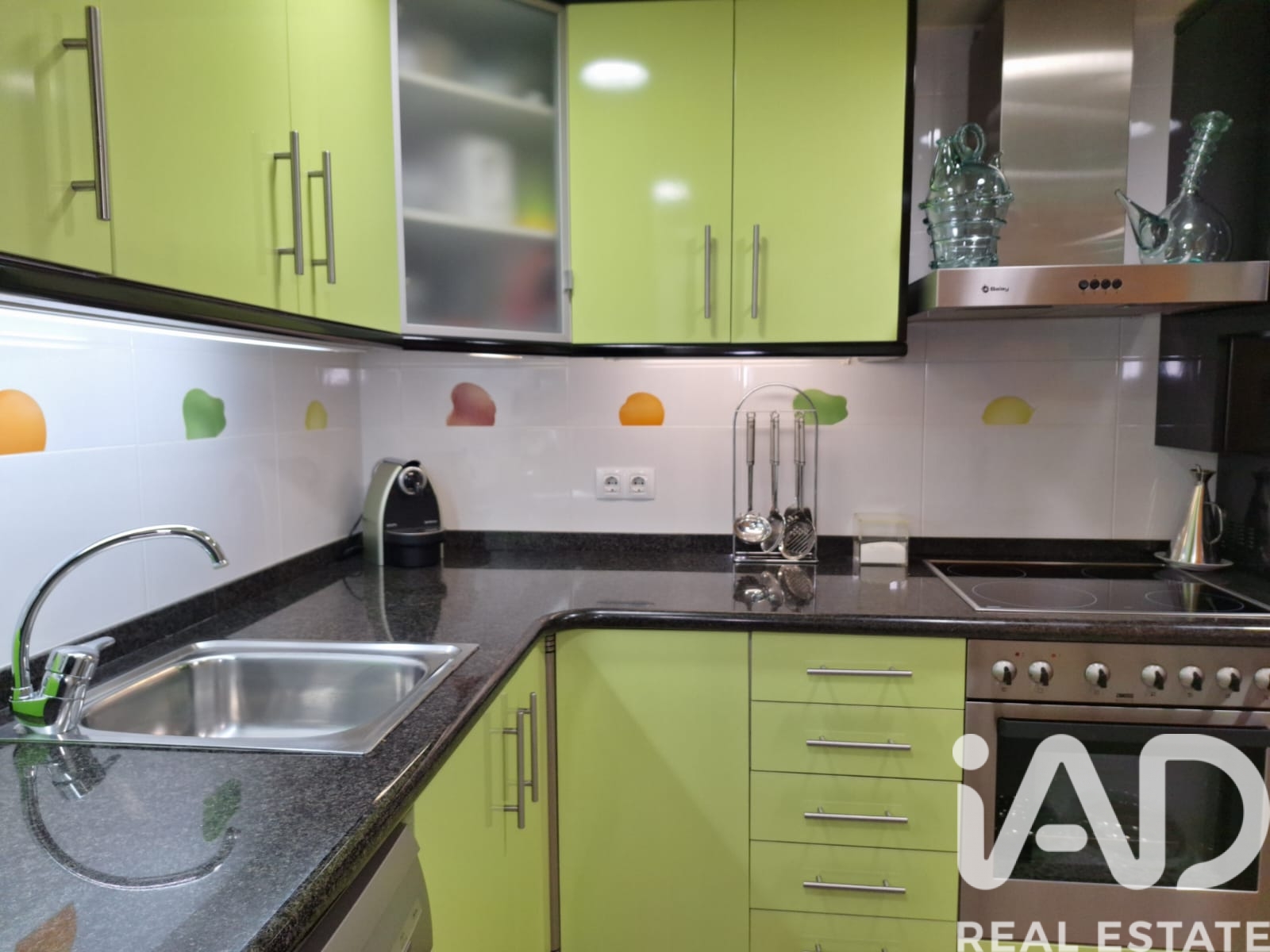 Apartment in Les Cases D'Alcanar, Tarragona, Spain 4 bedrooms, 92 sq.m. No. 173001