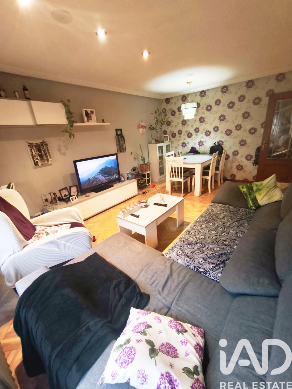 Apartment in San Andres del Rabanedo, Leon, Spain 3 bedrooms, 120 sq.m. No. 172997