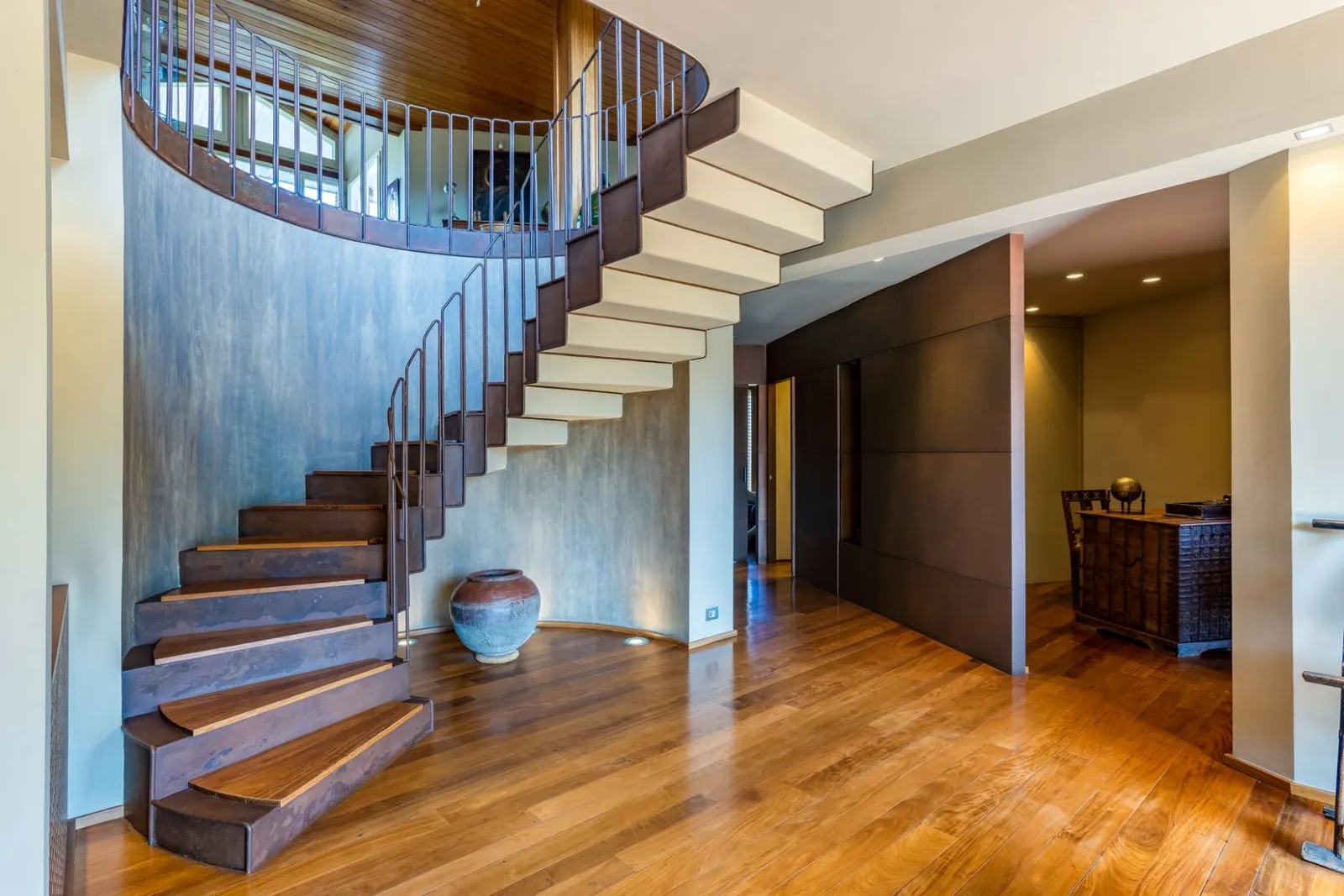 House in Montornes Del Valles, Barcelona, Spain 5 bedrooms,  No. 141300