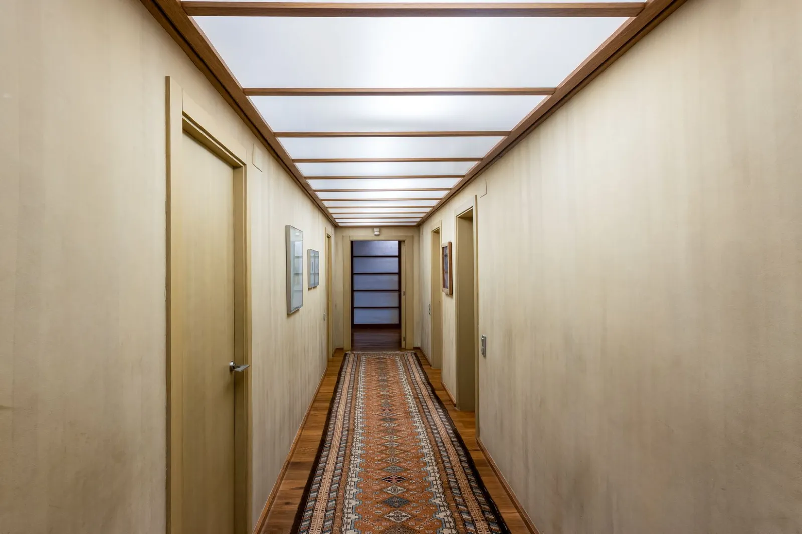 House in Montornes Del Valles, Barcelona, Spain 5 bedrooms,  No. 141300