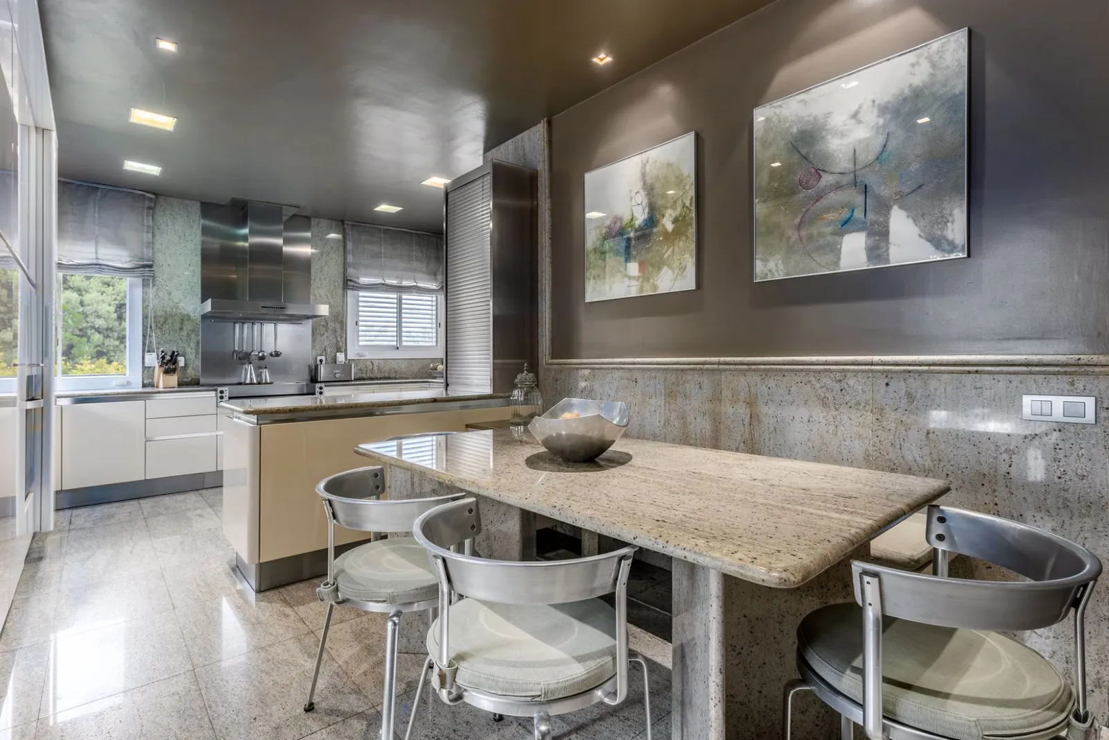 House in Montornes Del Valles, Barcelona, Spain 5 bedrooms,  No. 141300