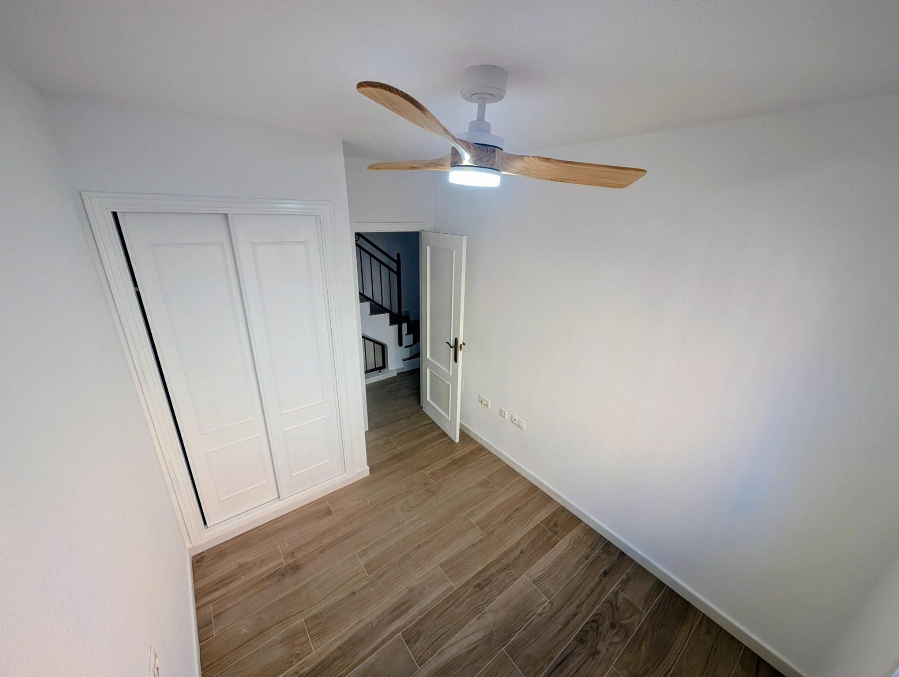 Dzīvoklis La Florida, Alicante, Spānijā 95 m2 Nr. 168270