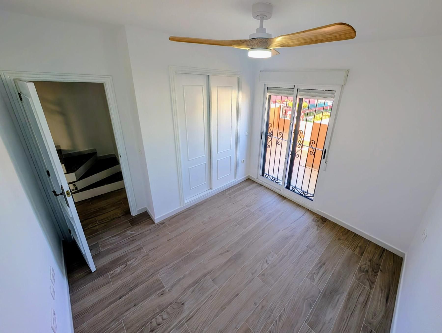 Dzīvoklis La Florida, Alicante, Spānijā 95 m2 Nr. 168270