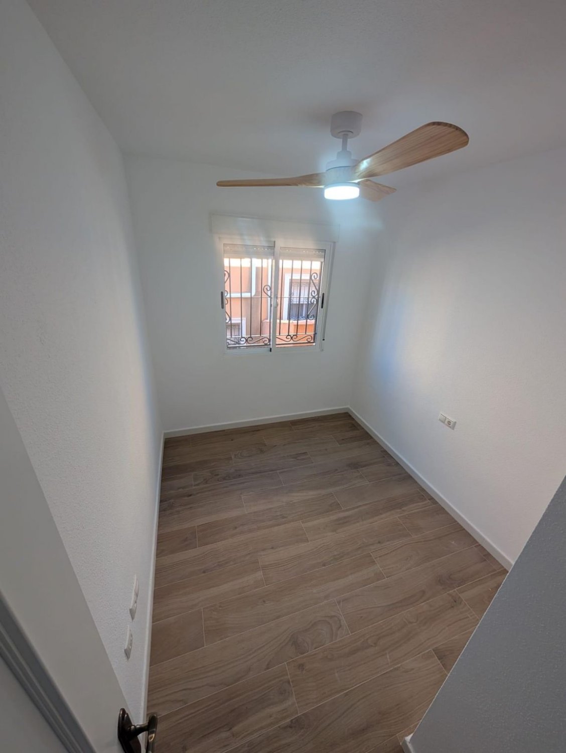 Dzīvoklis La Florida, Alicante, Spānijā 95 m2 Nr. 168270