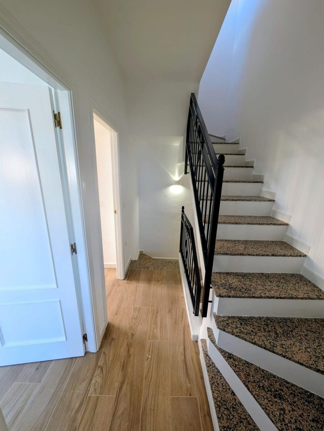 Dzīvoklis La Florida, Alicante, Spānijā 95 m2 Nr. 168270