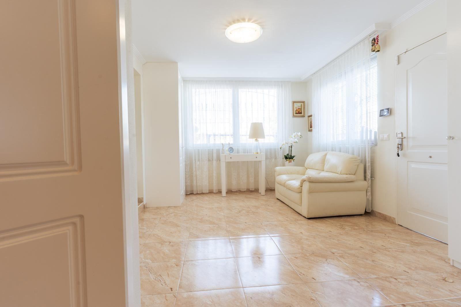 Willa w Los Balcones, Alicante, Hiszpania 7 sypialni, 312 mkw. nr 142510