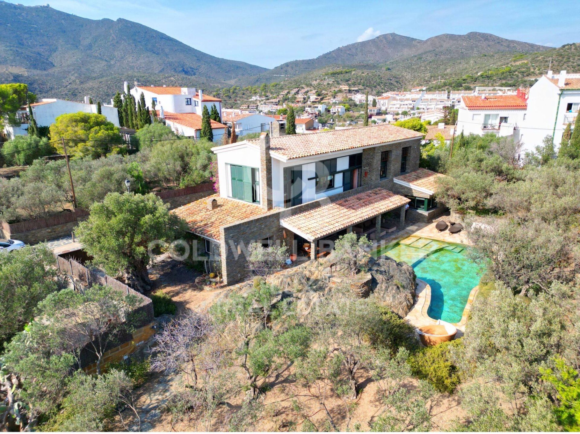 Villa en Cadaqués, Gerona, España 7 dormitorios, 575 m2 No. 160273