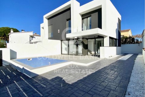 Talo Empuriabrava, Girona, Espanja 4 makuuhuonetta, 162 m2 No. 160276