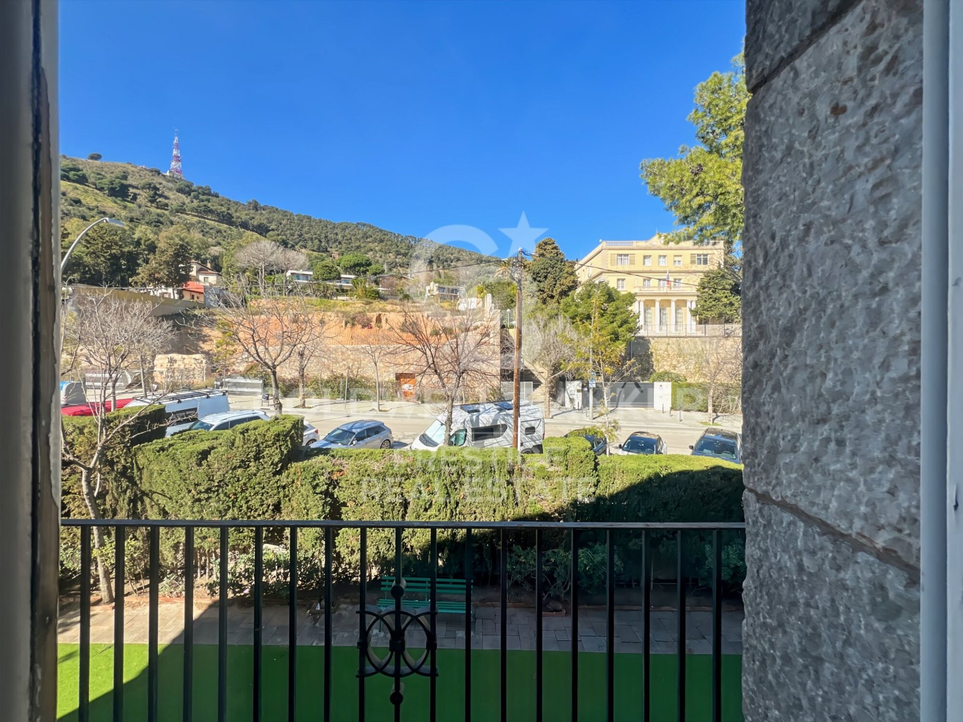 Сasa en Barcelona, España 8 dormitorios, 950 m2 No. 160275