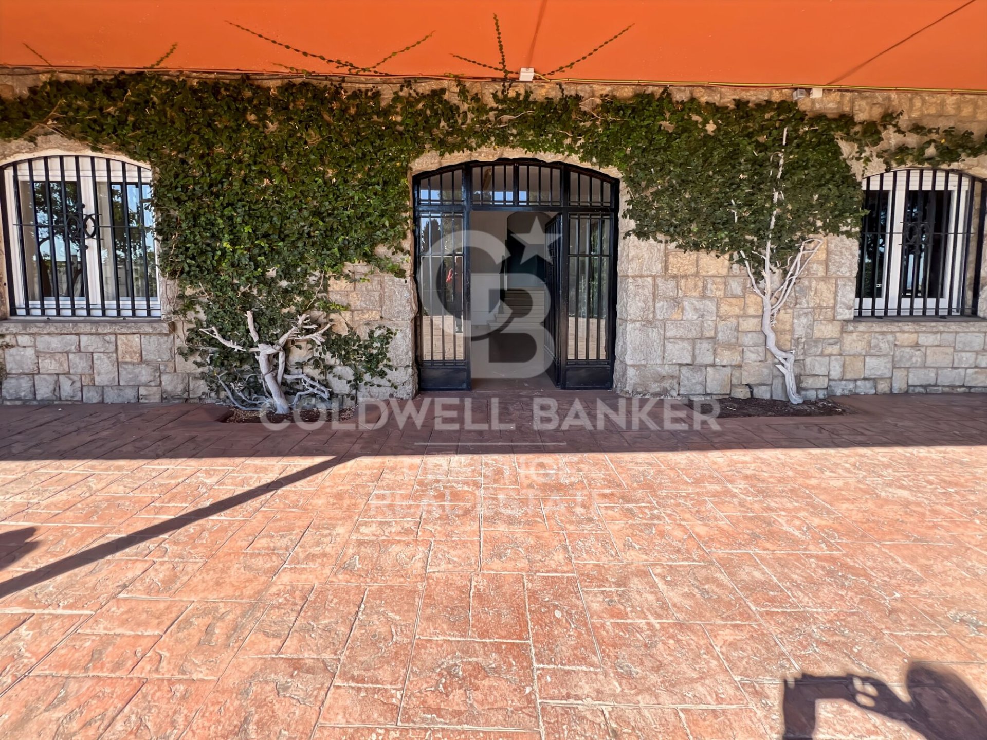 Сasa en Barcelona, España 8 dormitorios, 950 m2 No. 160275