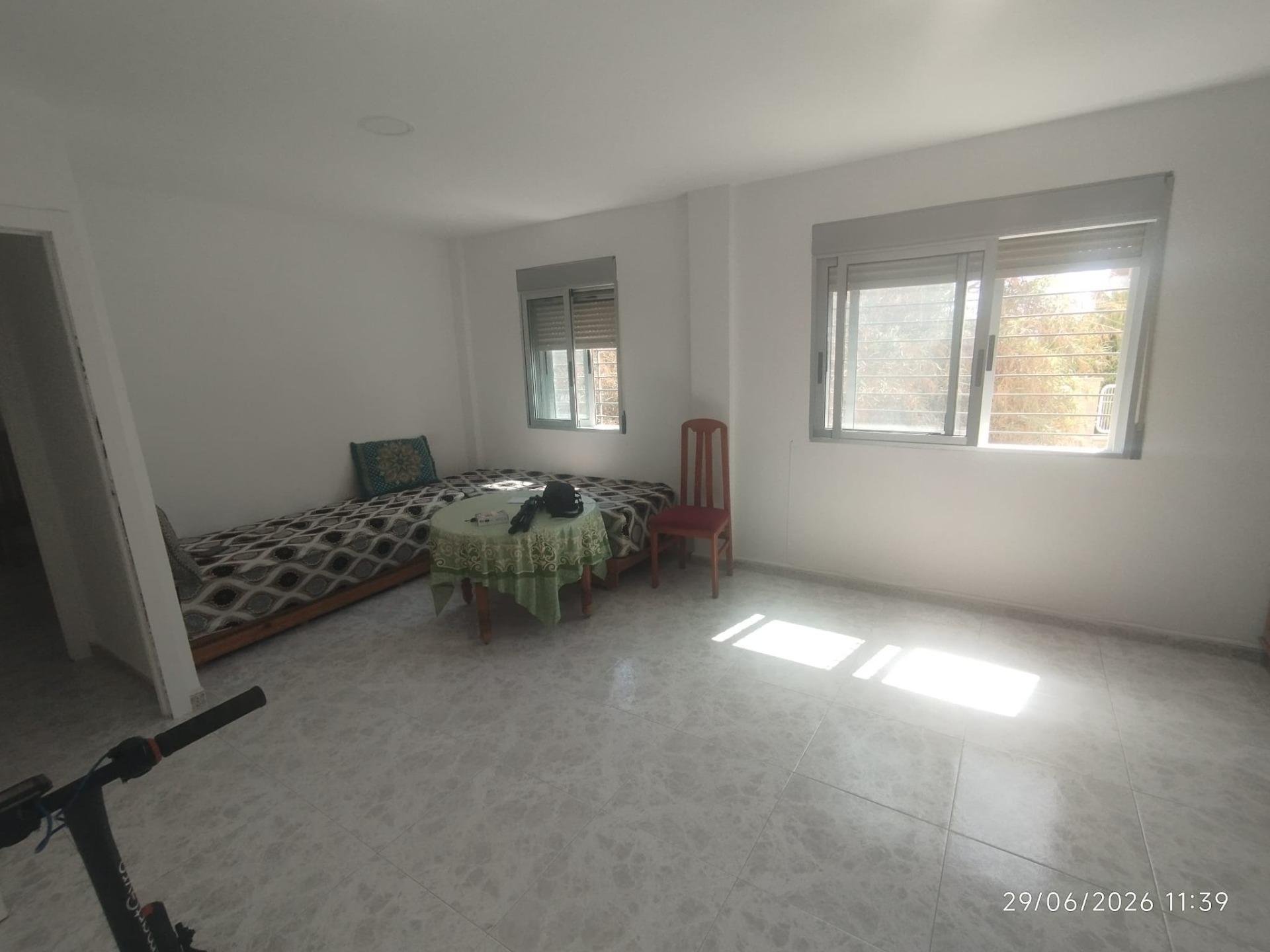 Appartamento a Alicante, Spagna 2 camere da letto, 76 mq. N° 183066