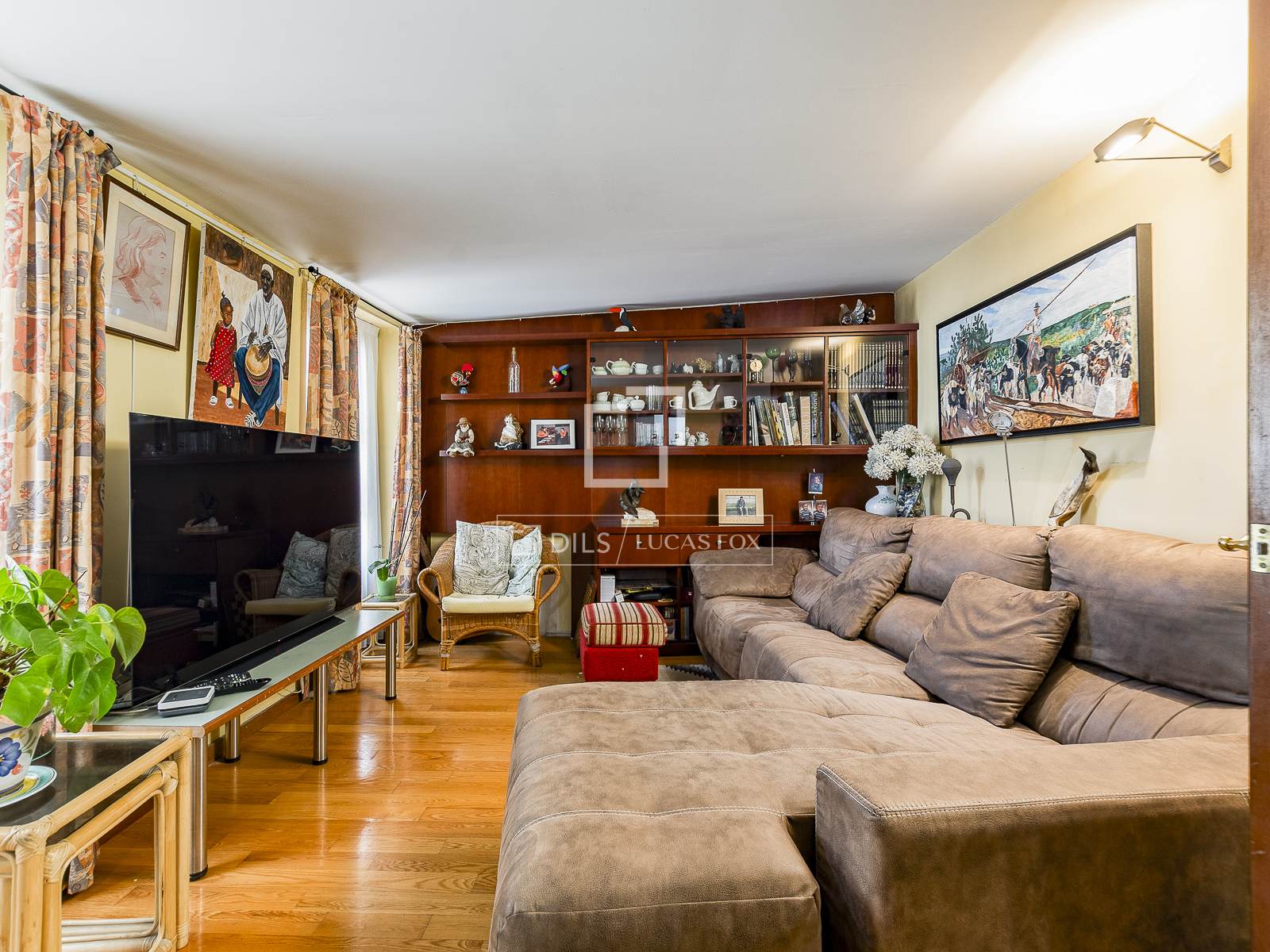 Apartament w Barcelona, Hiszpania 3 sypialnie, 174 mkw. nr 150389