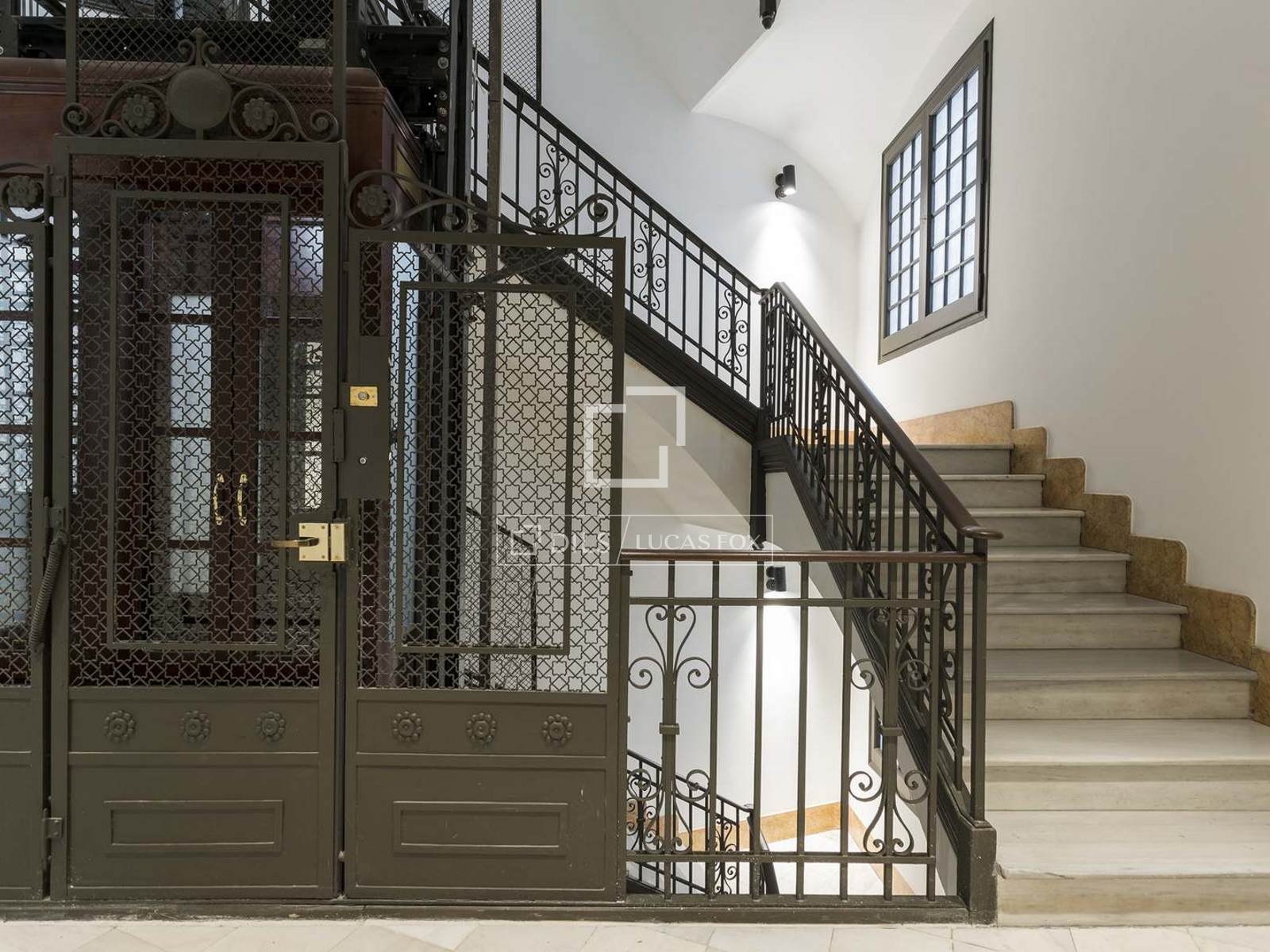 Huoneisto Barcelona, Espanja 2 makuuhuonetta, 85 m2 No. 150387