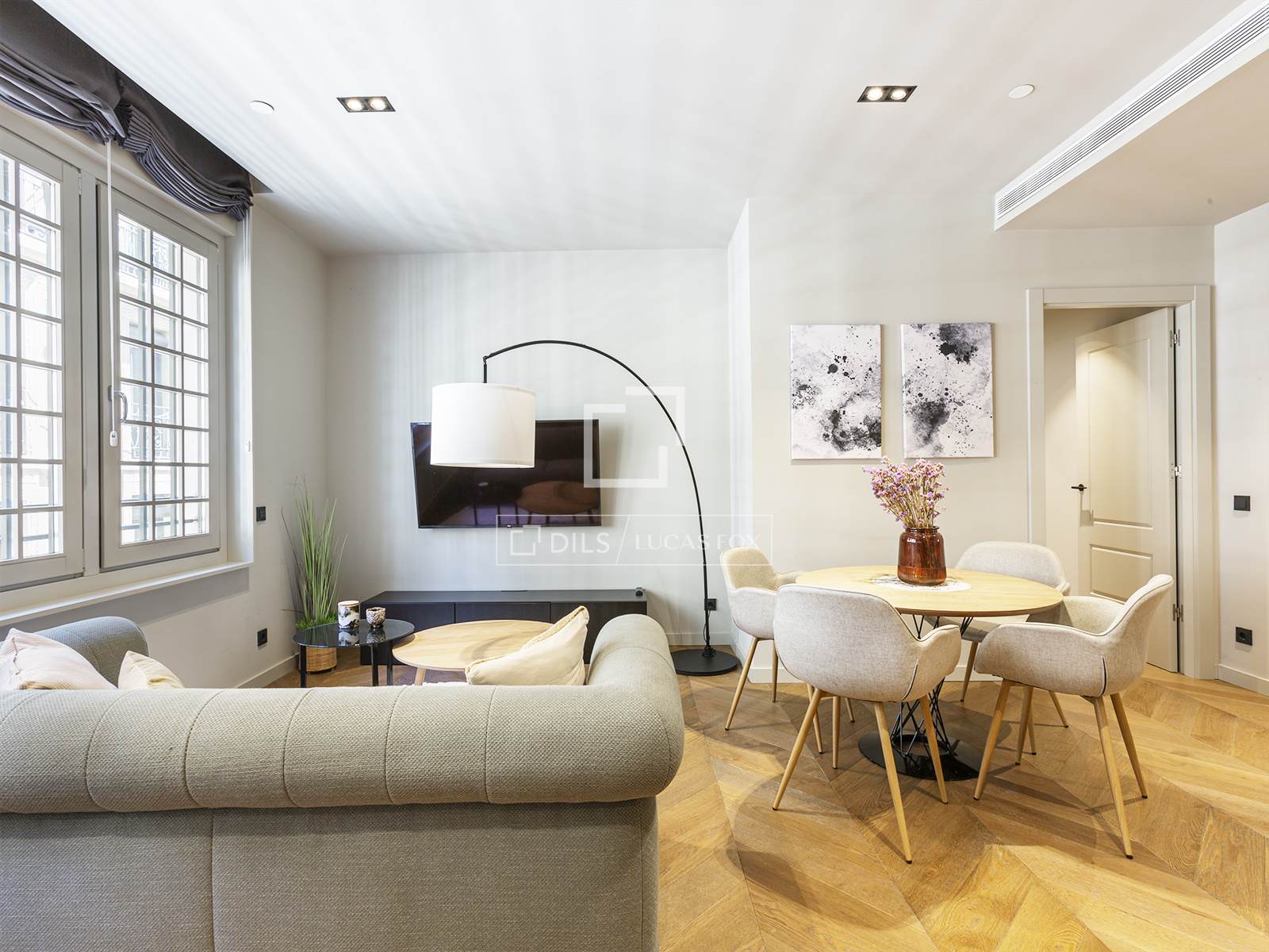 Huoneisto Barcelona, Espanja 2 makuuhuonetta, 85 m2 No. 150387