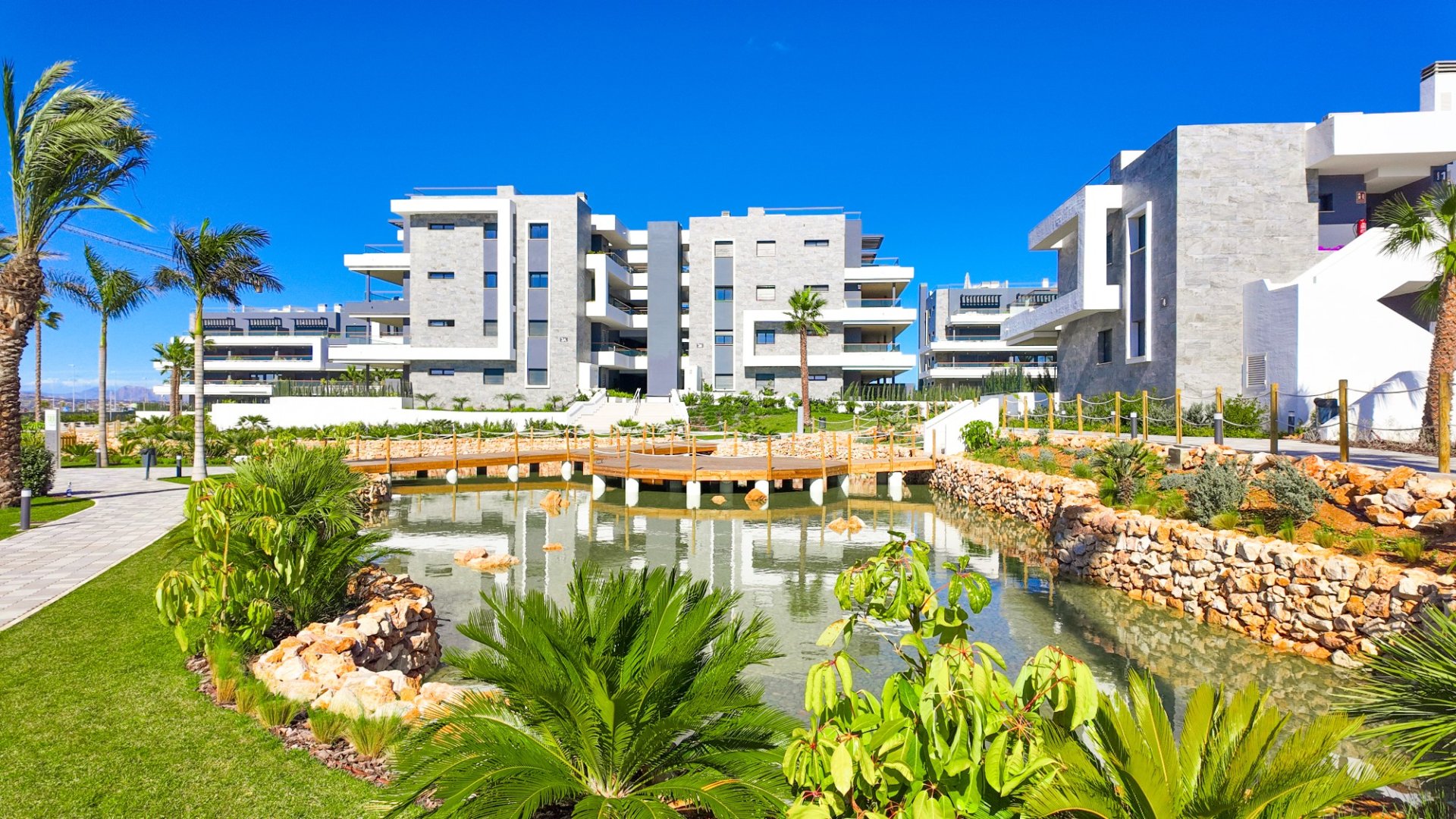 Wohnung in Torrevieja, Alicante, Spanien 1 Schlafzimmer, 86 m2 Nr. 147421