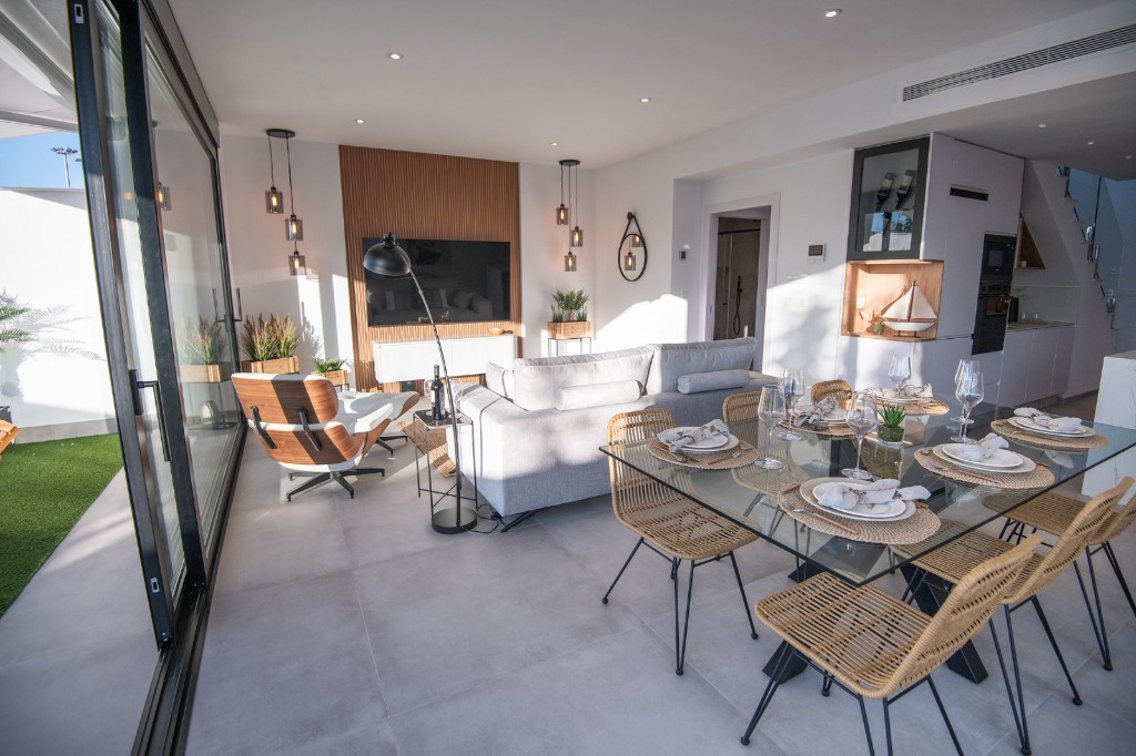 Rindu māja Alicante, Spānijā 3 istabas, 220 m2 Nr. 145103