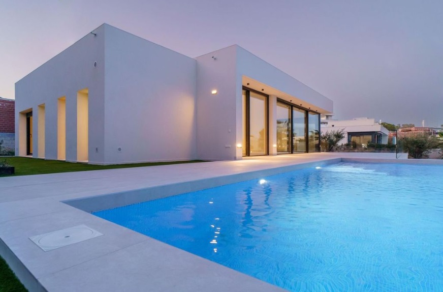 Villa in Campoamor, Alicante, Spain 3 bedrooms, 806 sq.m. No. 145099