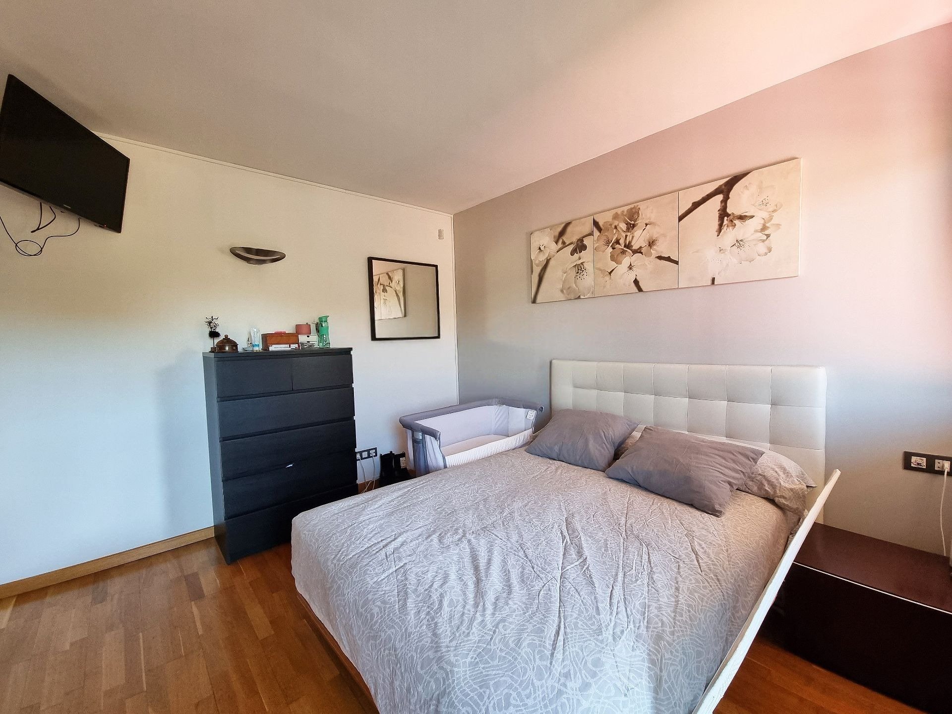 Apartamento en Sant Cugat del Vallès, Barcelona, España 4 dormitorios,  No. 141011