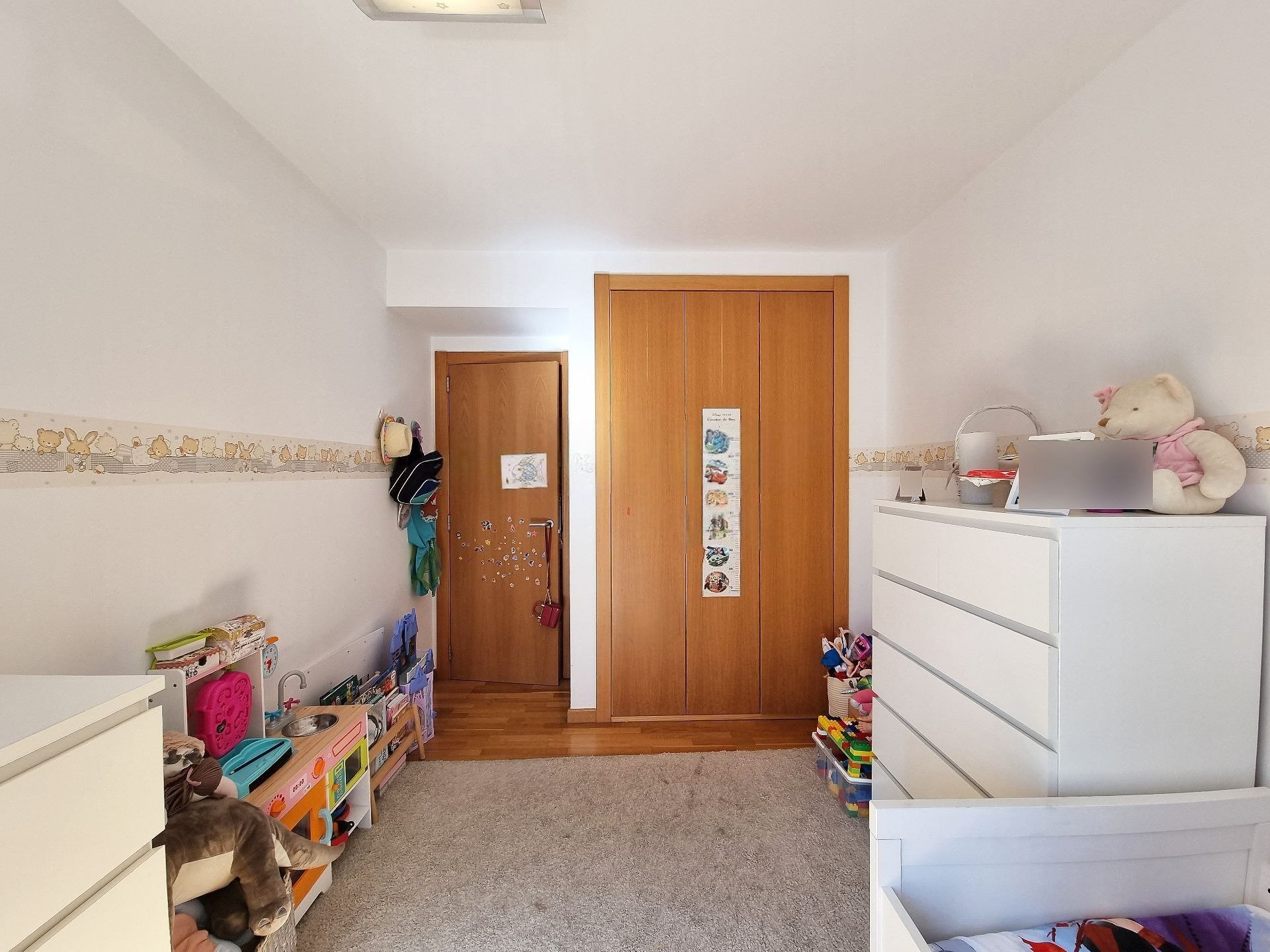Apartamento en Sant Cugat del Vallès, Barcelona, España 4 dormitorios,  No. 141011
