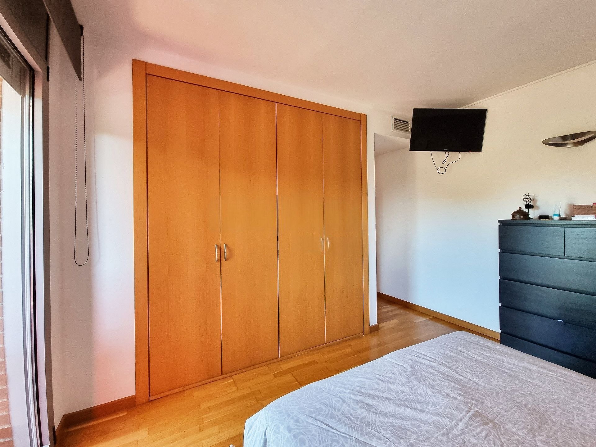 Apartamento en Sant Cugat del Vallès, Barcelona, España 4 dormitorios,  No. 141011