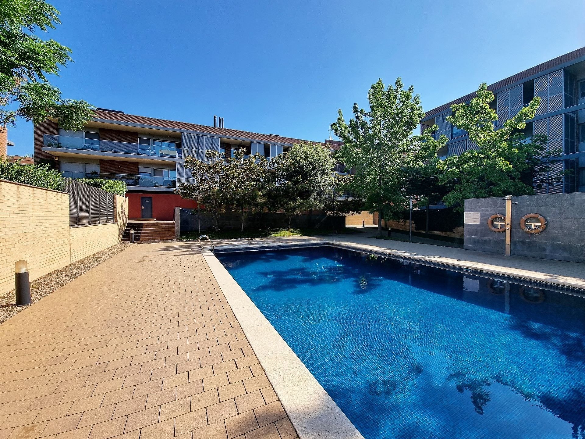 Apartamento en Sant Cugat del Vallès, Barcelona, España 4 dormitorios,  No. 141011