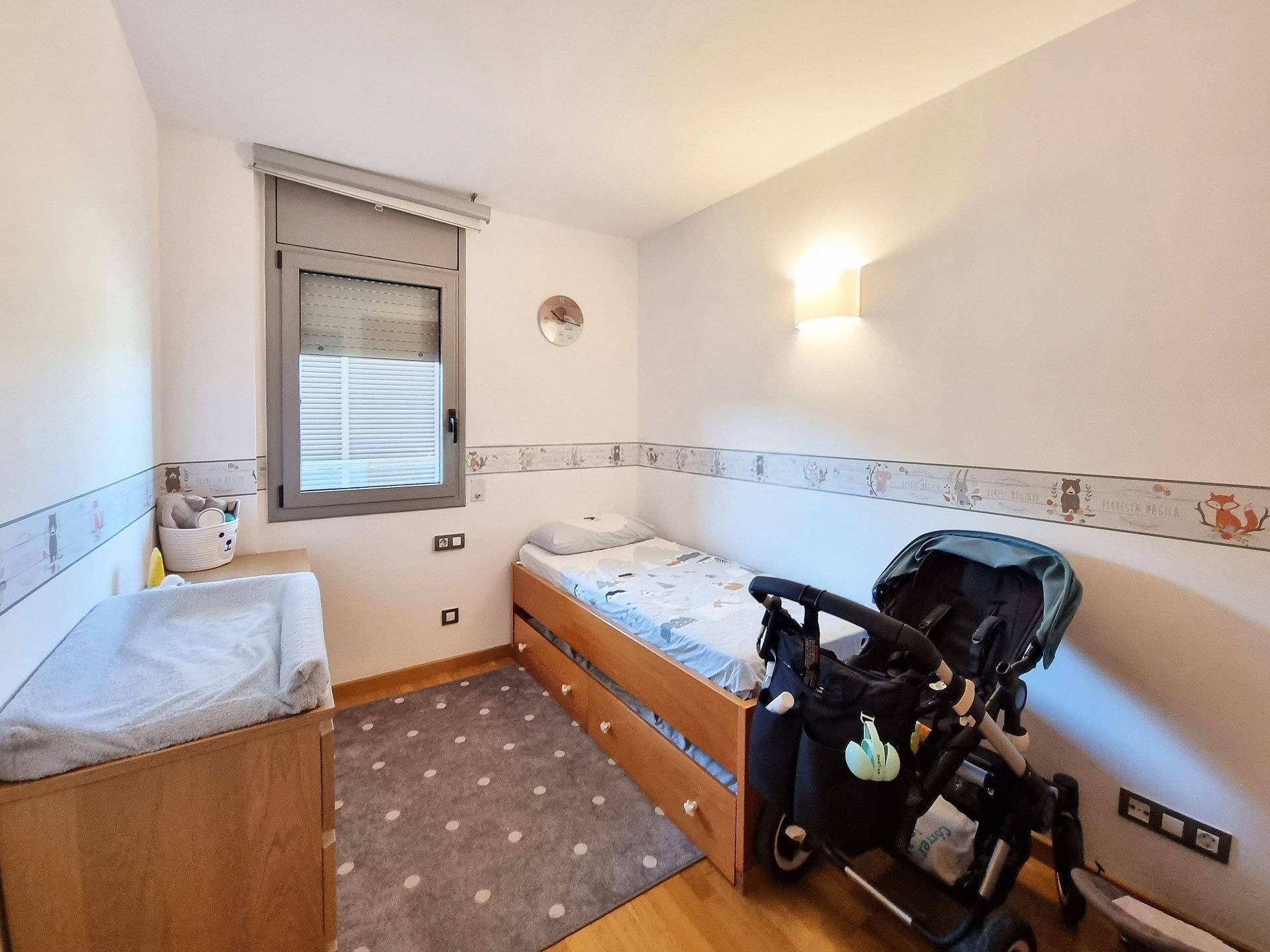 Apartamento en Sant Cugat del Vallès, Barcelona, España 4 dormitorios,  No. 141011