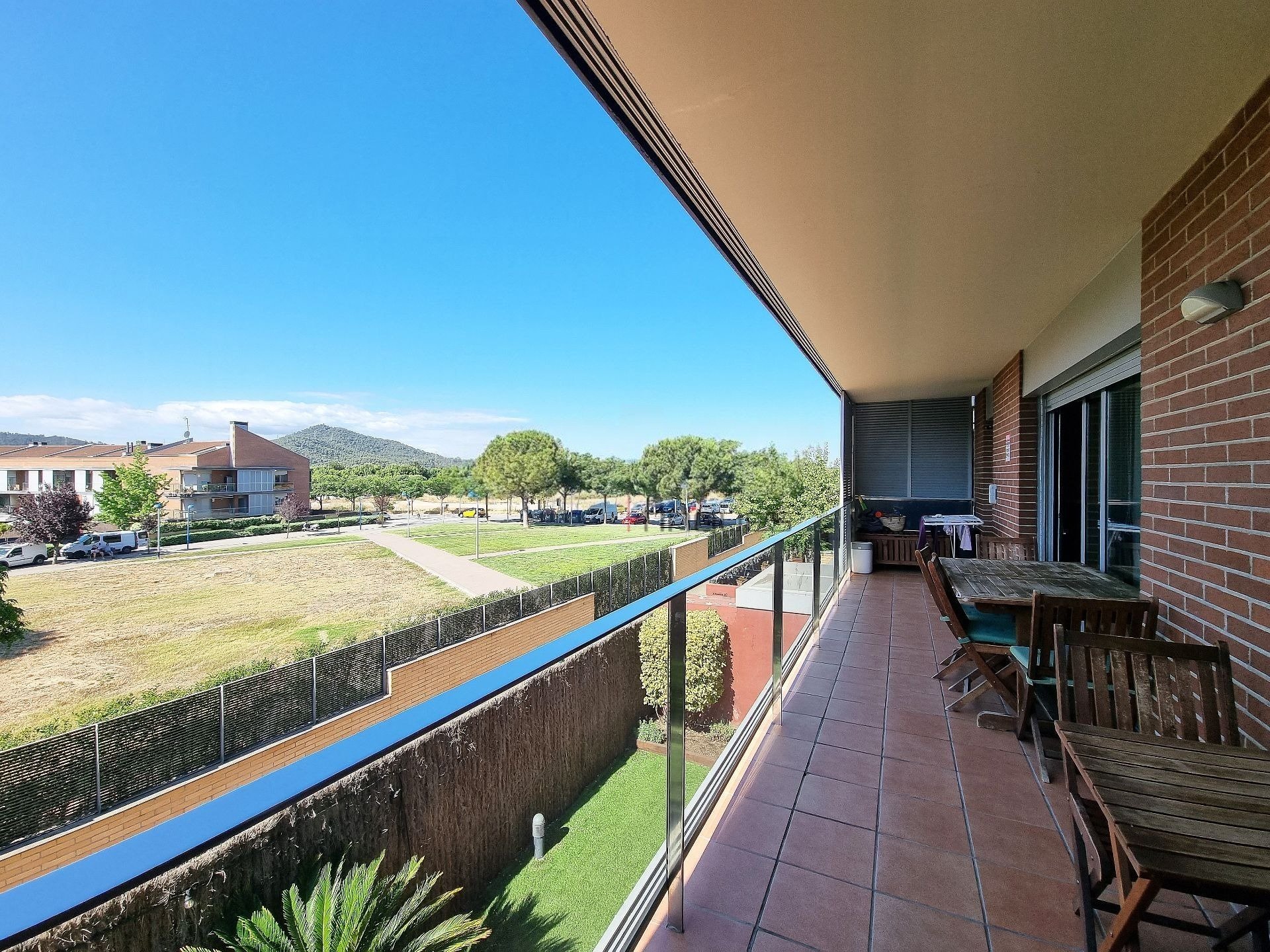 Apartamento en Sant Cugat del Vallès, Barcelona, España 4 dormitorios,  No. 141011