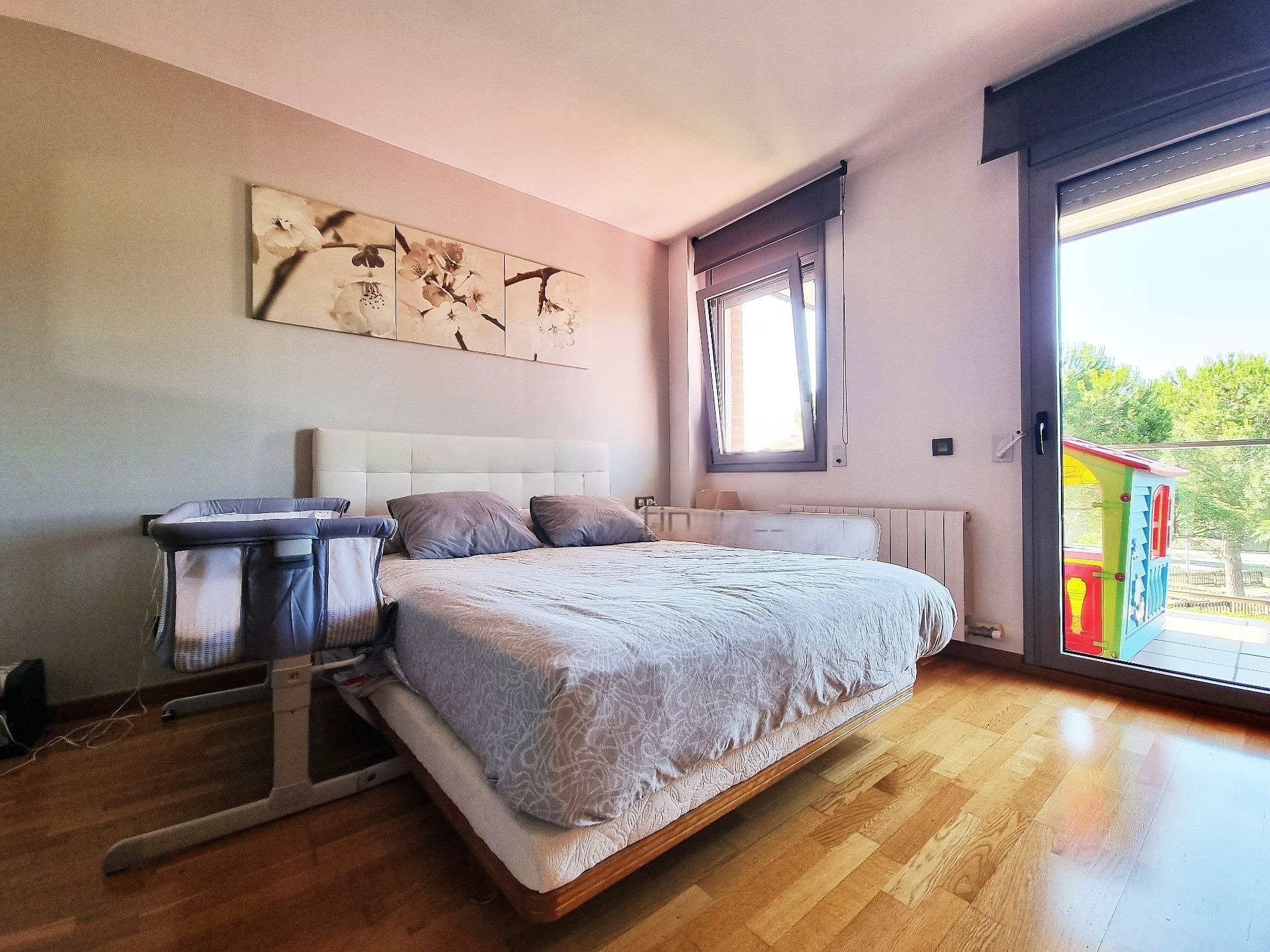 Apartamento en Sant Cugat del Vallès, Barcelona, España 4 dormitorios,  No. 141011