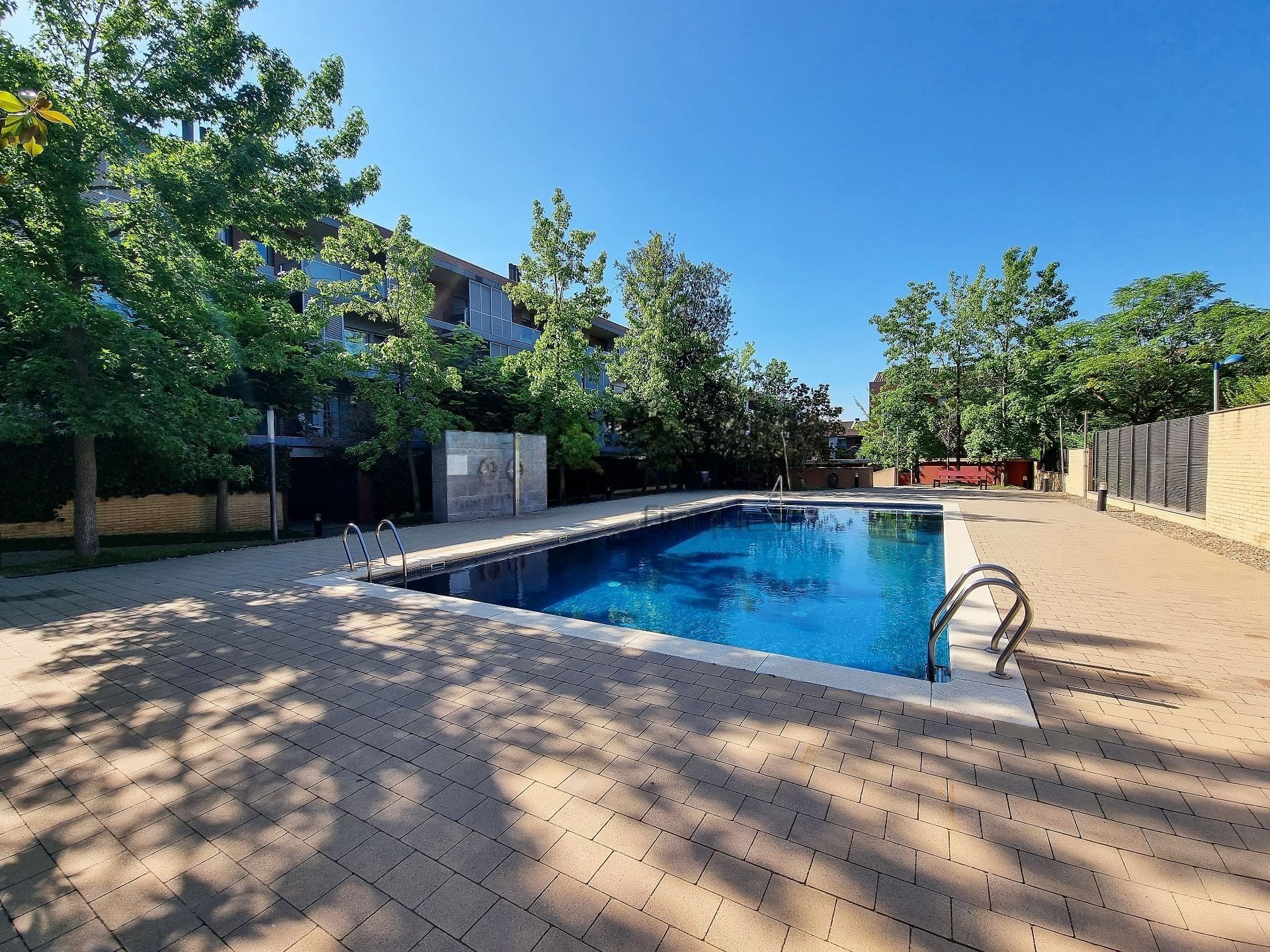 Apartamento en Sant Cugat del Vallès, Barcelona, España 4 dormitorios,  No. 141011